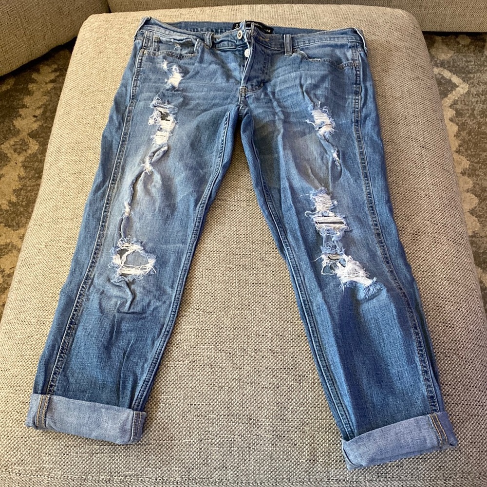 Size 7 Hollister Button-fly jeans
